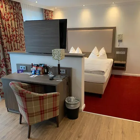 Gaestehaus Alpinia بيت ضيافة برلين