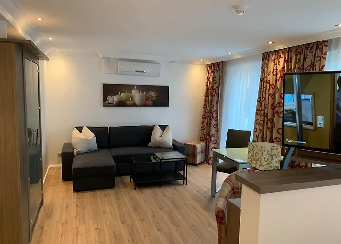 Gaestehaus Alpinia Pensionat Berlin